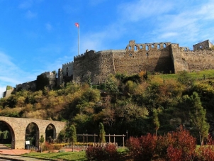 Ісламська проблематика у «Книзі подорожей» Евлії Челебі. Частина третя Ісламська проблематика у «Книзі подорожей» Евлії Челебі. Частина третя