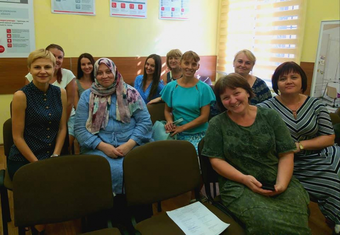 Жінки-переселенки з Криму і Донбасу братимуть участь у «Бізнес-школі для жінок-ВПО»