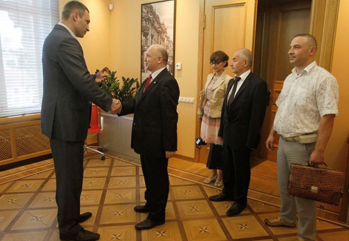 Киевский мэр благодарит турецкое агентство за помощь