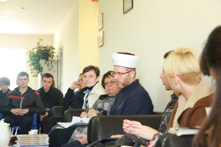 Лекции по религиоведению — в Исламском культурном центре Киева