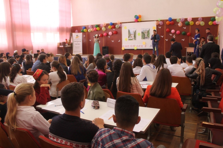 Євпаторійські школярі змагалися в знанні історії Ісламу в Криму