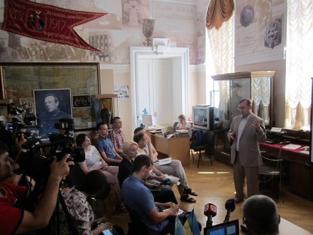 В Киеве вспоминали историю партнёрства украинцев и крымских татар