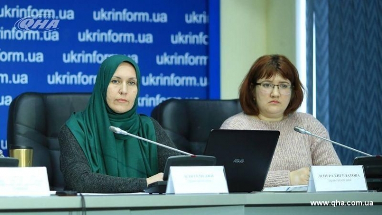 Жёнам политзаключенных крымских мусульман оккупанты чинят всяческие препятствия