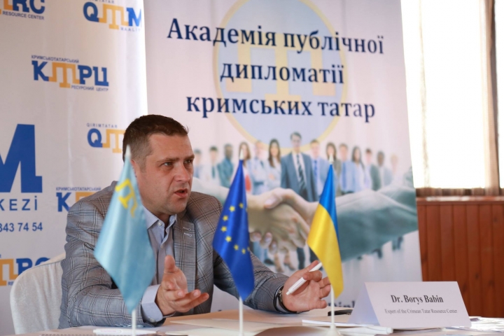 Академія публічної дипломатії кримських татар почала роботу в Києві