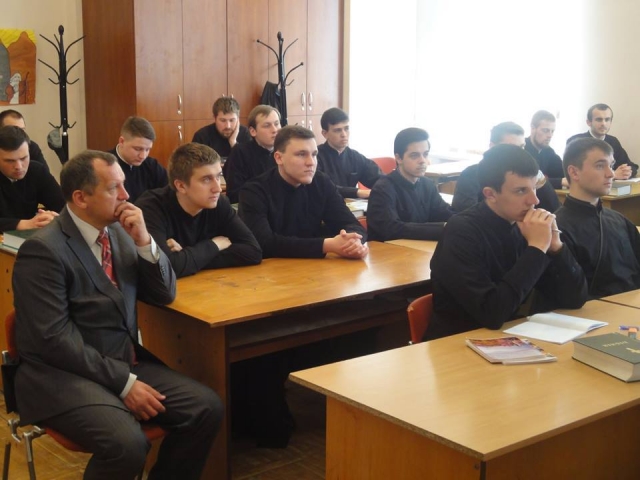 Муфтий рассказал православным студентам об украинских мусульманах