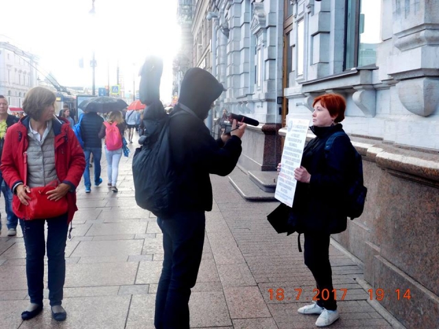 В Санкт-Петербурге прошла очередная акция в поддержку крымских татар (ВИДЕО, ФОТО)