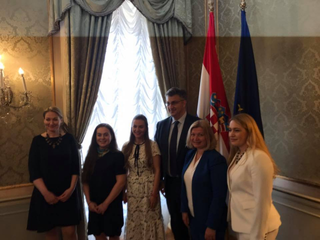 Премьер-министр Хорватии инициирует помощь детям крымских политзаключенных