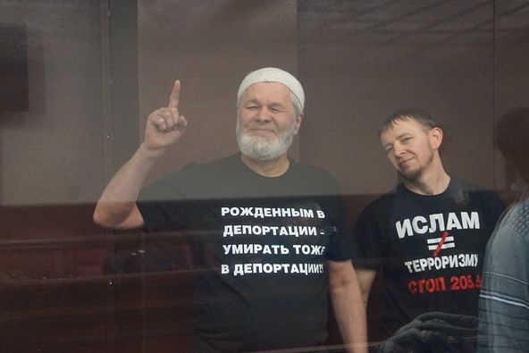 У Росії п'ятьох кримчан засудили до 13 років колонії