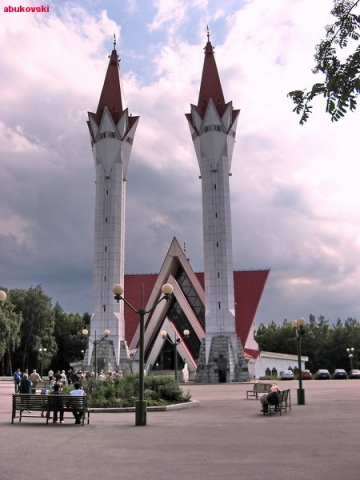 Мечеть "Ляля-Тюльпан" в Уфі (РФ)