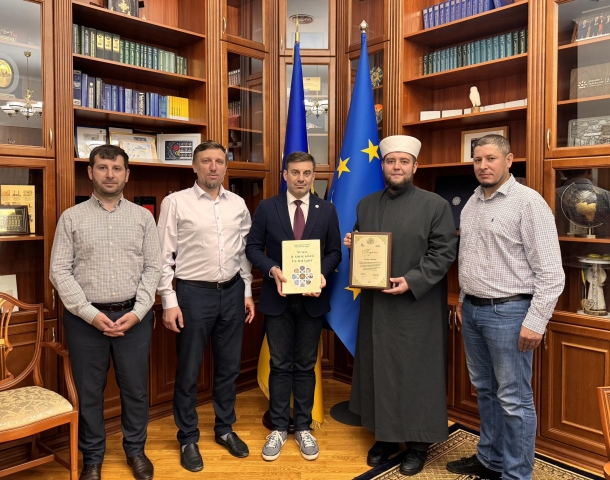 Омбудсмен зустрівся із представниками мусульманської спільноти