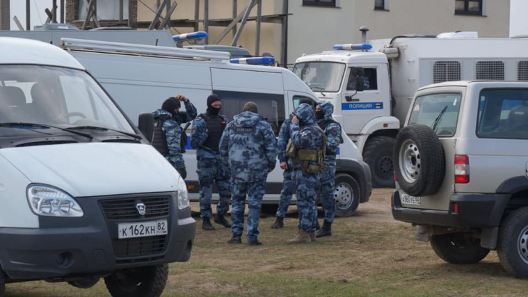 Служба зовнішніх дій Євросоюзу: Росія повинна припинити свавільні обшуки і затримання в Криму