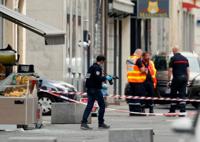 К нападению на священника в Лионе мусульмане не имеют отношения — в него стрелял христианский священнослужитель