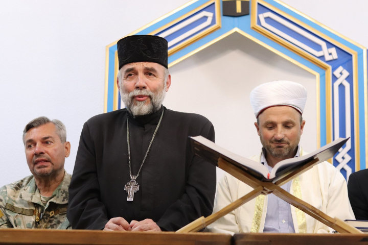 В ИКЦ Северодонецка состоялся благотворительный ифтар с участием священнослужителей разных церквей