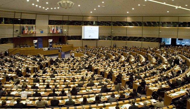 Європарламент планує розширити санкції проти РФ через Крим