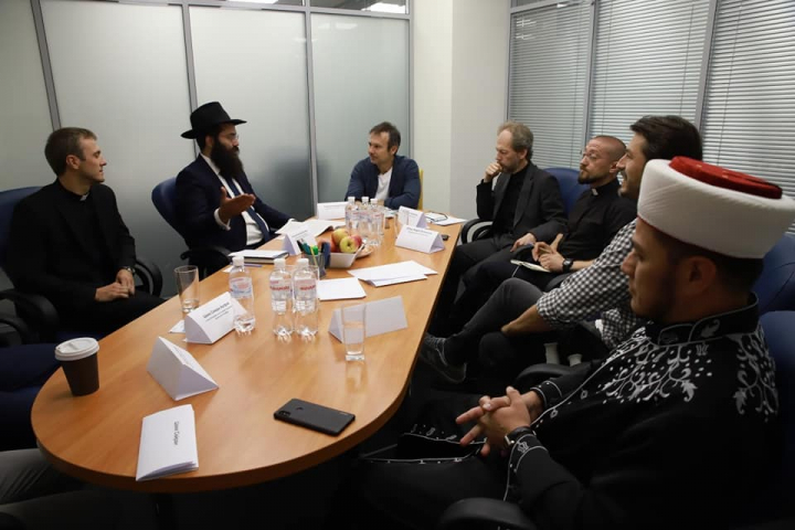 Представители мусульман встретились с лидером «Голоса»