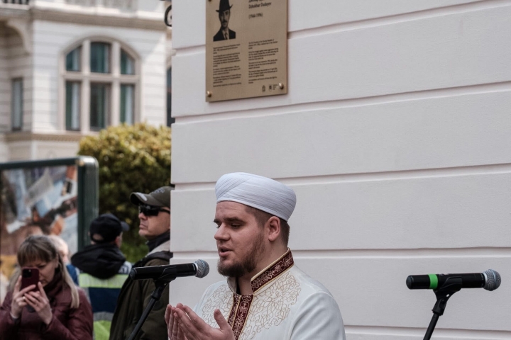 У Львові відкрили меморіальну таблицю Джохару Дудаєву