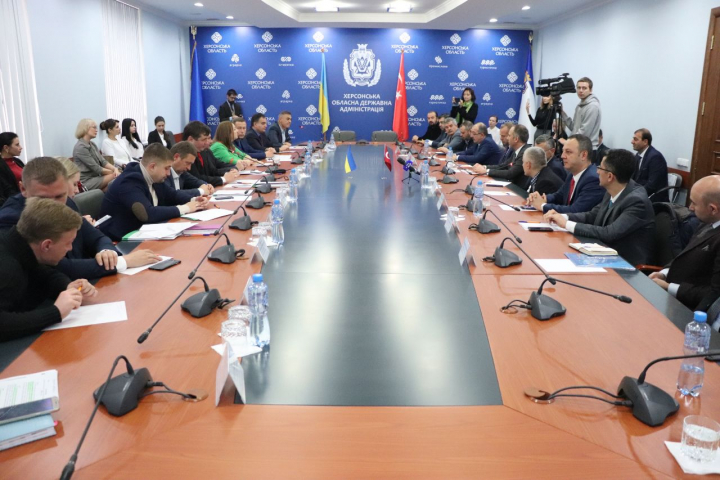 ©️Херсонська ОДА: 05.11.2019, підписання угоди про співробітництво між Херсонщиною і турецькою провінцією Зонгулдак