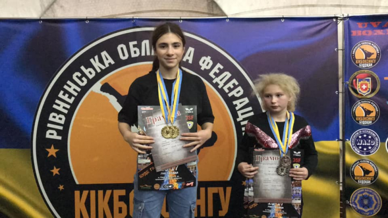 Ровно, ноябрь 2019, Марьям Сархан на пьедестале почета — первая золотая медаль в Кубке Украины