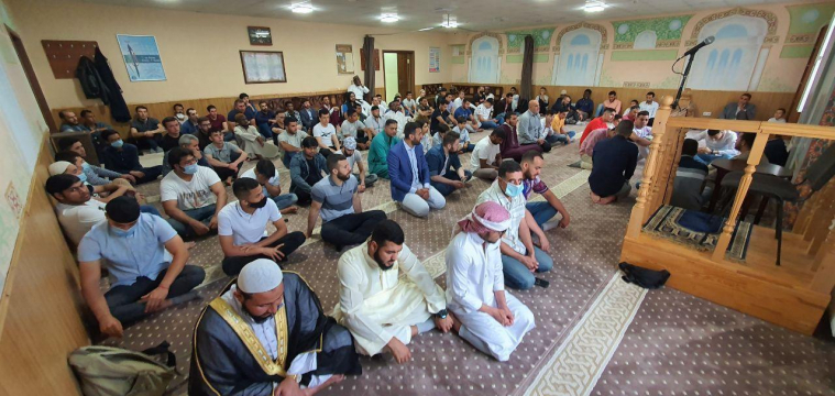 SOCIAL DISTANCING, MASKS AND SANITIZERS: SPECIFICS OF EID AL-ADHA PRAYER IN 2020