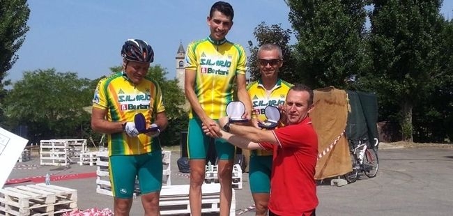 Кримський татарин виграв велогонку і побив світовий рекорд