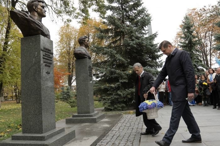 В Украине почтили память Амет-Хана Султана