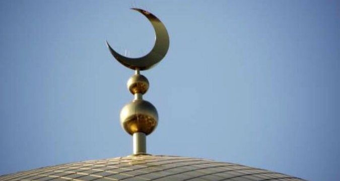 Неизвестные устроили погром в мечети под Симферополем