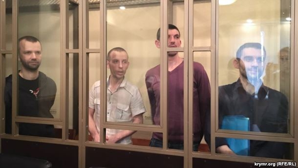 Ростовський суд штампує вироки, як на конвеєрі, — адвокат кримських татар