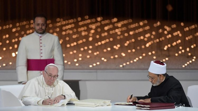 Налагодження діалогу з мусульманами Папа Римський вважає одним зі своїх головних завдань