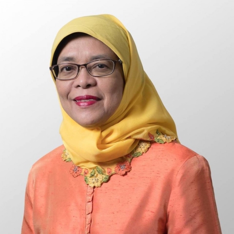 Мусульманка Халима Якоб стала президентом Сингапура