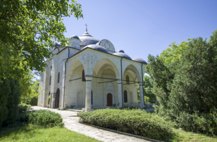  329 об'єктів османського спадщини у 18 країнах передані християнським церквам