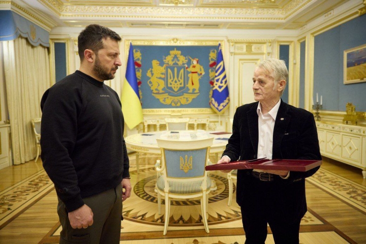 Мустафе Джемилеву присвоено звание Героя Украины