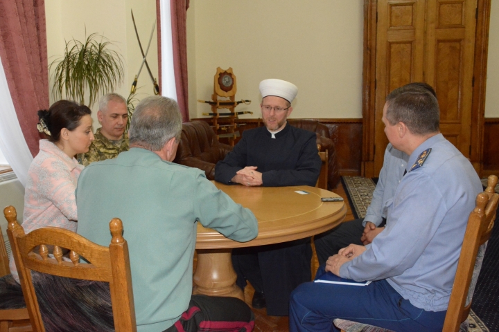 Встреча муфтия ДУМУ «Умма» с главнокомандующим ВСУ дала положительные результаты