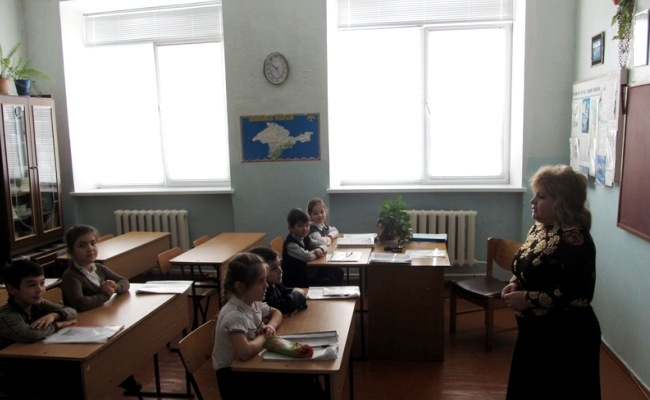 Крымскотатарский язык запрещают в крымских школах