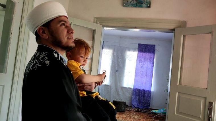 На Херсонщине еще одна крымскотатарская семья получила собственное жилье