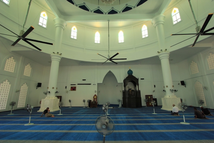 Символ Малакки — плавучая мечеть Масджид Селат