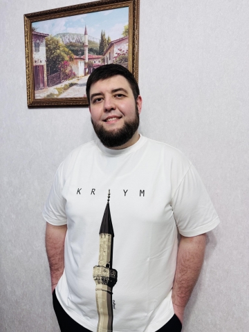 Мінарет чи Херсонес: добродійний принт викликав хвилю хейту