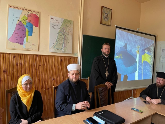 Присвячений діалогу ісламу та християнства круглий стіл відбувся у Львові  