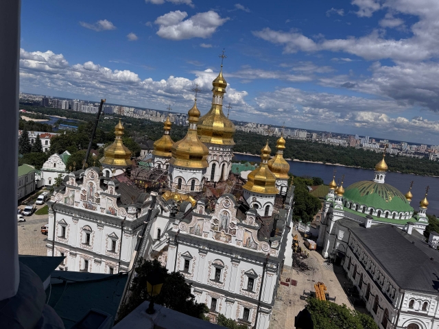 Відео муфтія щодо російської атаки на Києво-Печерську лавру швидко поширилося в мережі Відео муфтія щодо російської атаки на Києво-Печерську лавру швидко поширилося в мережі