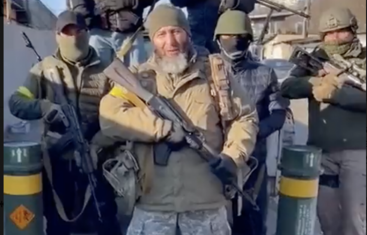 Иса Акаев о чеченских добровольцах, воюющих за Украину: «Мы с ними бок о бок боремся»