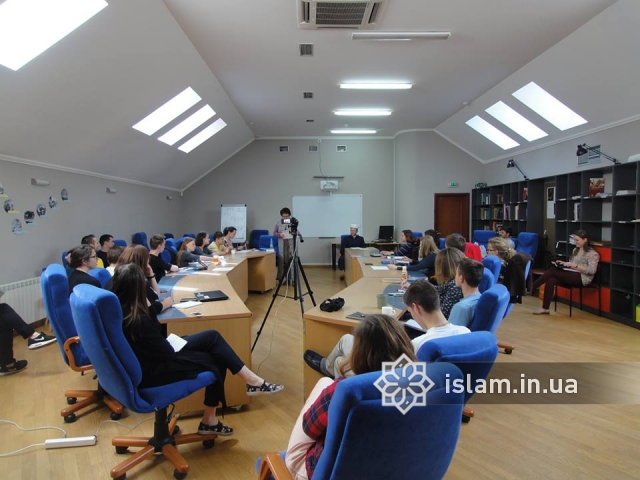 Студенты Украинской академии лидерства интересовались Исламом