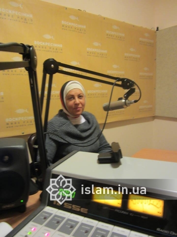 Ісламські принципи гуманності — це поклик до дії, — мусульманки на християнському радіо