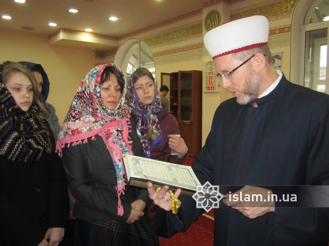 Студентам університету Грінченка провели заняття з Ісламу в ІКЦ Києва