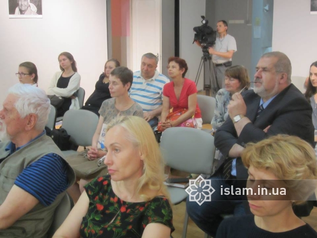 В Киеве говорили о гражданской позиции и научном подвижничестве крымскотатарских ученых