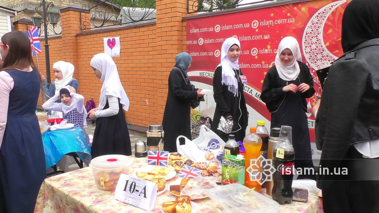 Выручку от весенней ярмарки гимназисты хотят отдать как садака в Рамадан