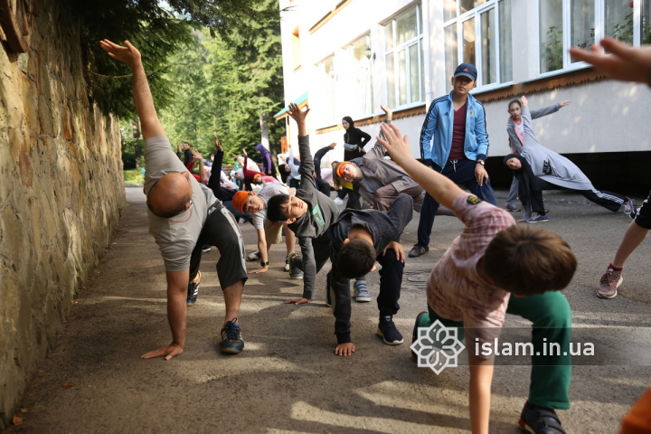 Яркие впечатления и насыщенный отдых юных украинских мусульман в Яремче