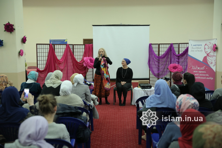 Эти несколько часов перевернули все мои представления! — отзыв немусульманки после Дня хиджаба в киевском ИКЦ