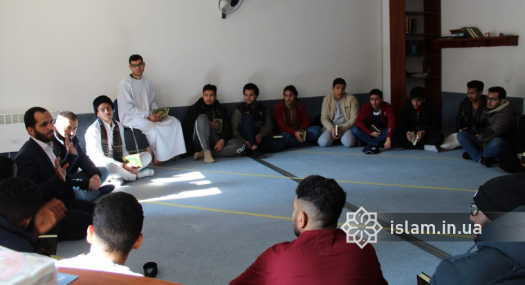 Мусульмане Западной Украины постигали тонкости изучения Корана на семинарах шейха Хайдара аль-Хаджа
