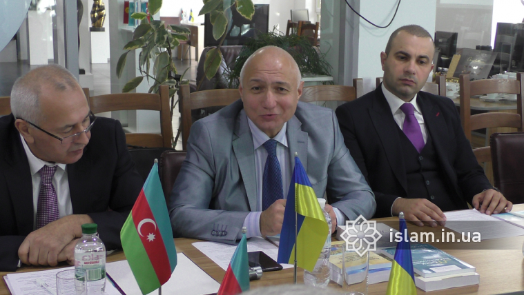 Експерт Держкомітету Азербайджану з роботи з діаспорою провів зустріч у Раді азербайджанців України