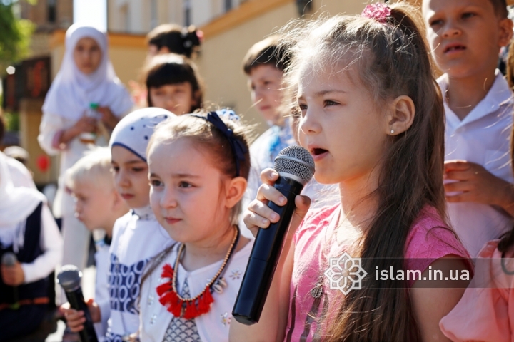 How Ukrainian Muslims in Different Cities Celebrated Eid al-Fitr 