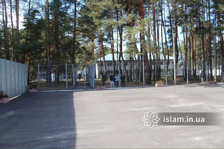 Muslims gathered aid for more than 150 foreigners in the Volyn temporary stay Center